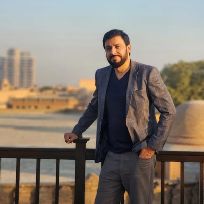 The Working Town_Usman Ghani